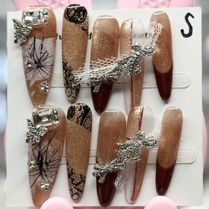 Elegant Brown and Gold Nail Art Set